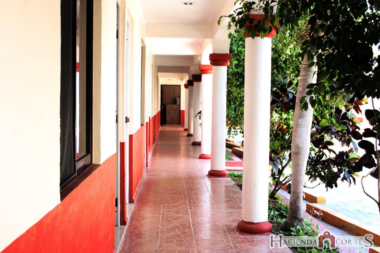 מרידה Hotel Hacienda Cortes מראה חיצוני תמונה